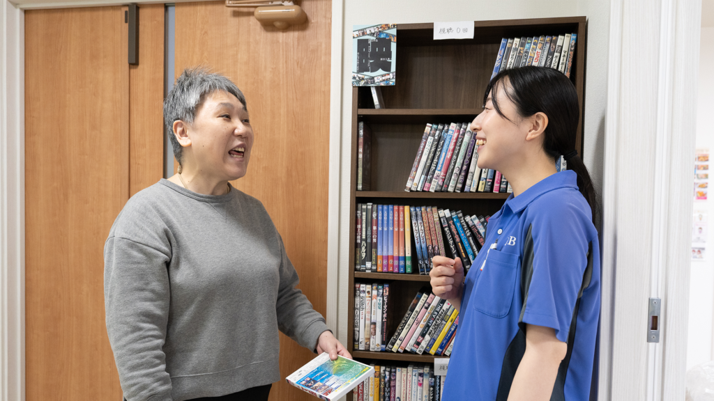 FIBに関わる笑顔の人々